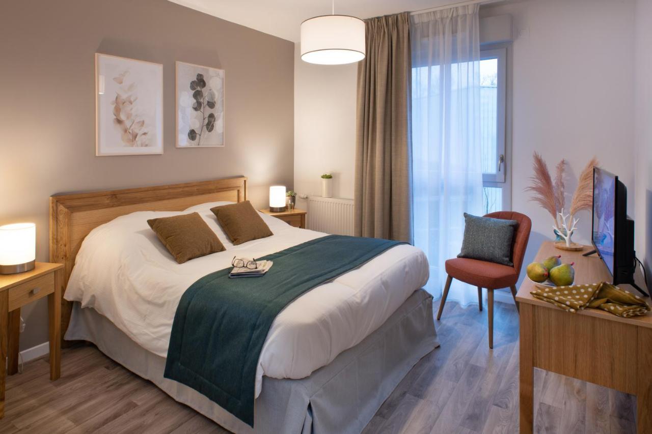 Domitys Les Cerneaux Aparthotel Hazebrouck Exterior foto